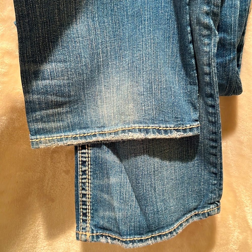 SILVER JEANS 👖 “AIKO” DISTRESSED DESTROYED RIPPED MID-BOOT JEANS Women’s 18 L31 - Picture 12 of 13